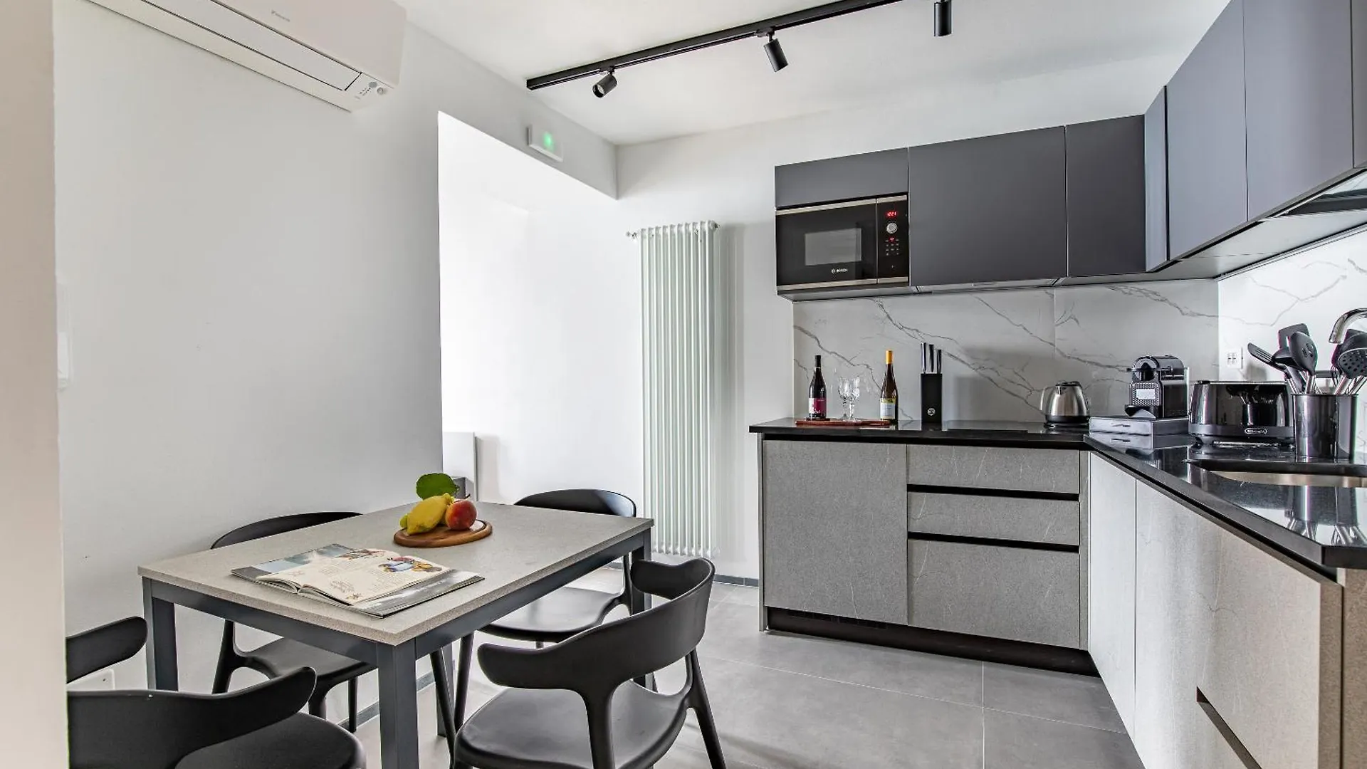 Eldorado,Romantic Seafront Getaway Manarola 0*,